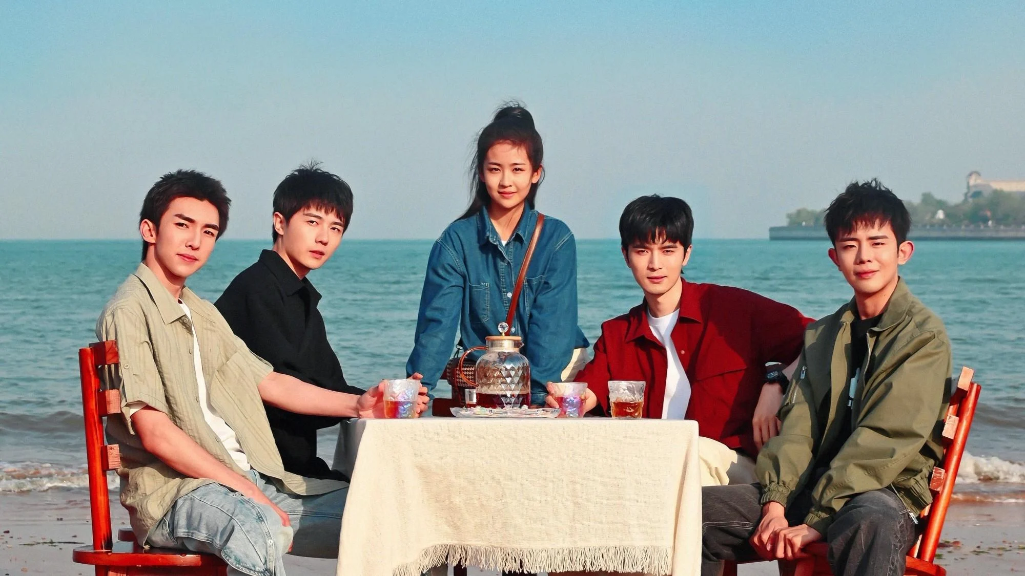 Chúng Ta Ngược Dòng Thời Gian - Cycle Of Terror