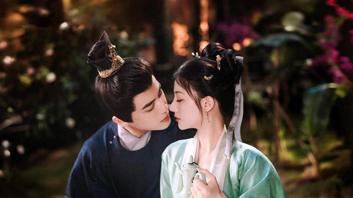 Ám Độ Xuân Hoa - Spring Fever