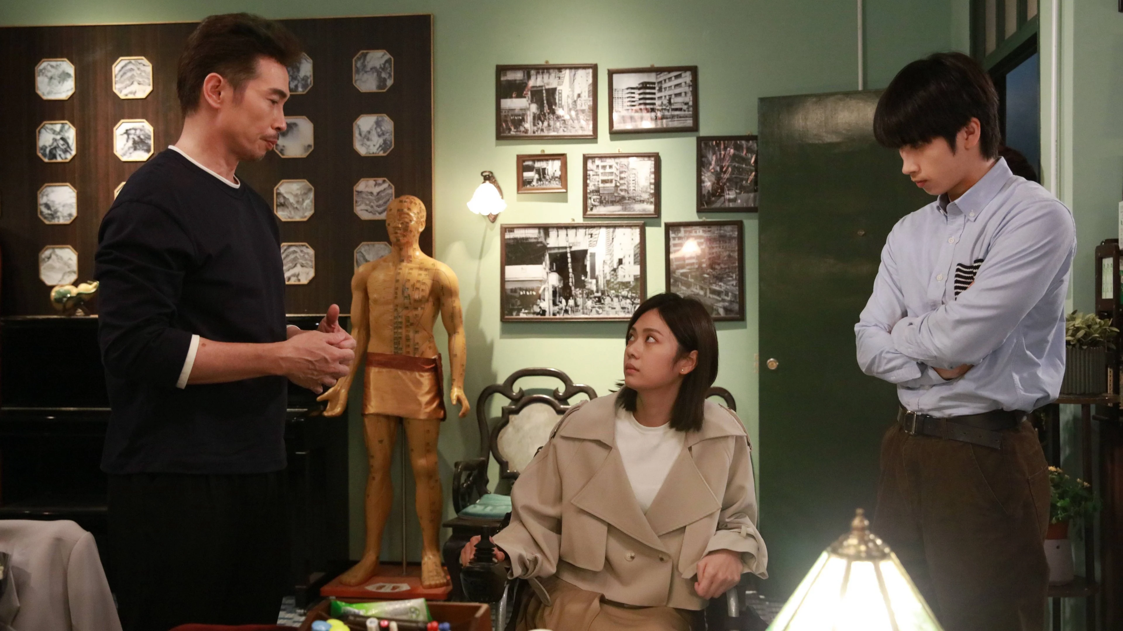 Bác Sĩ Nghĩa Hiệp - Heroes in White