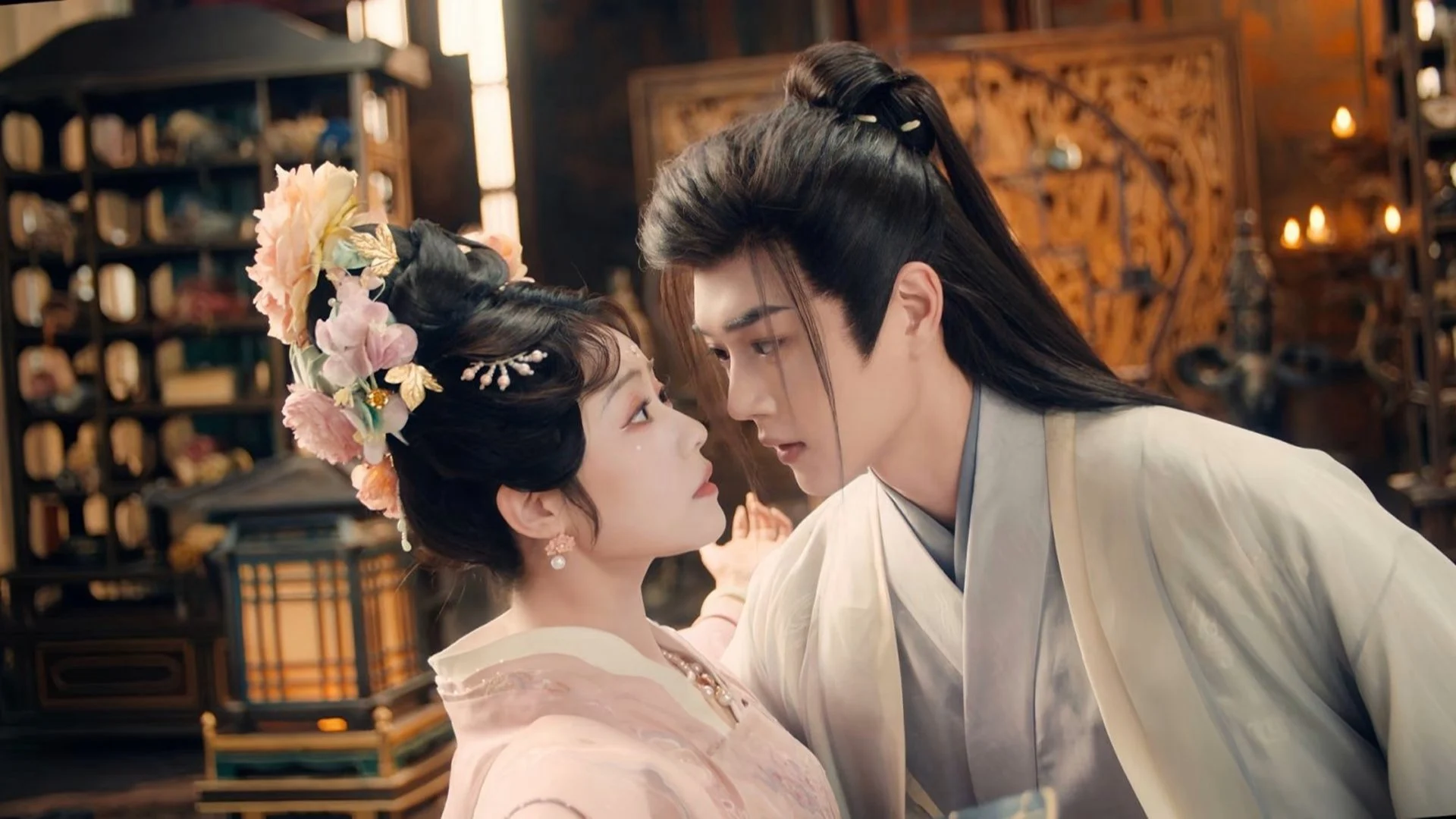 Thái Hậu Hữu Hỉ - The Empress Dowager on a Second Spring